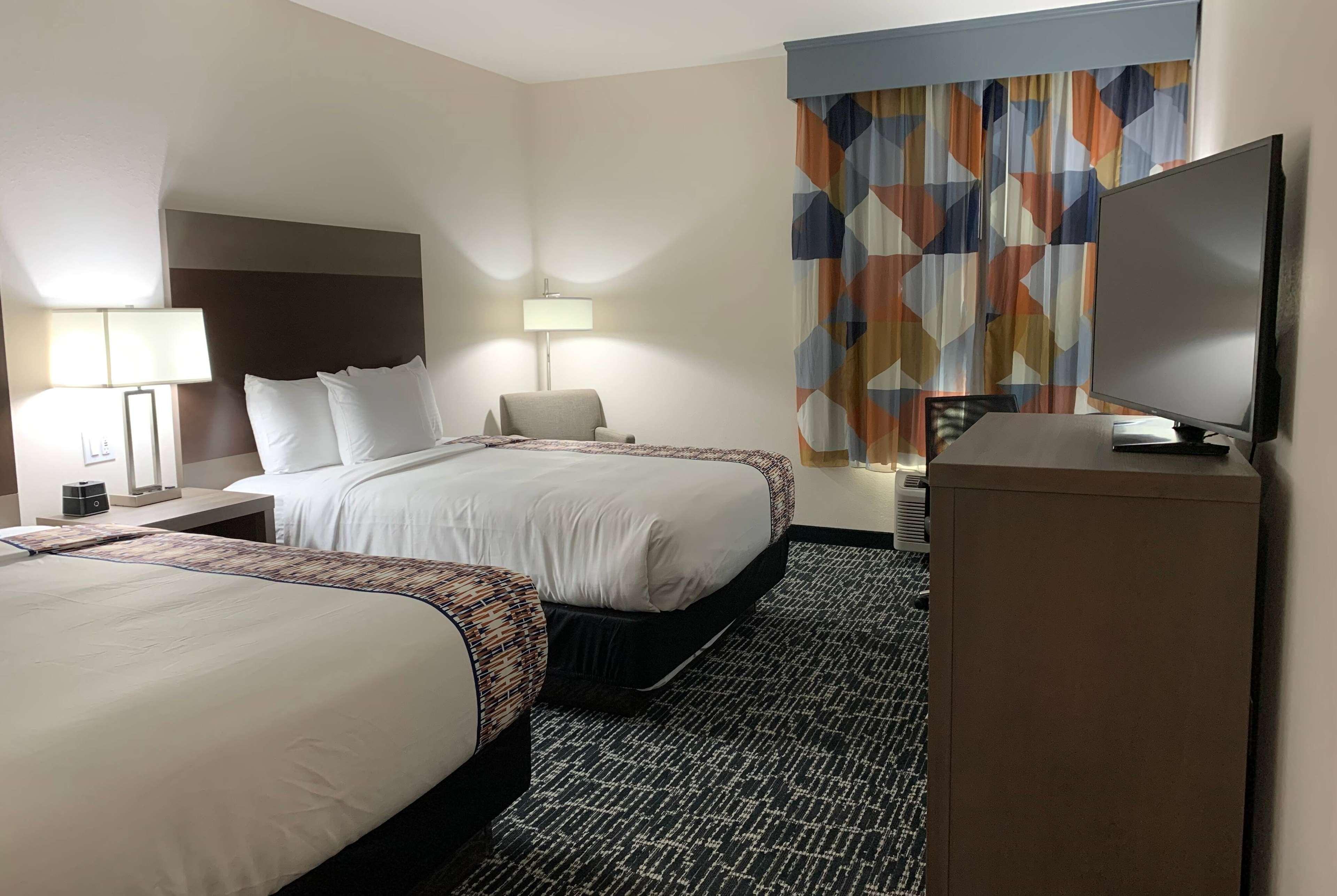 La Quinta Inn & Suites By Wyndham - Red Oak Tx Ih-35E Екстер'єр фото