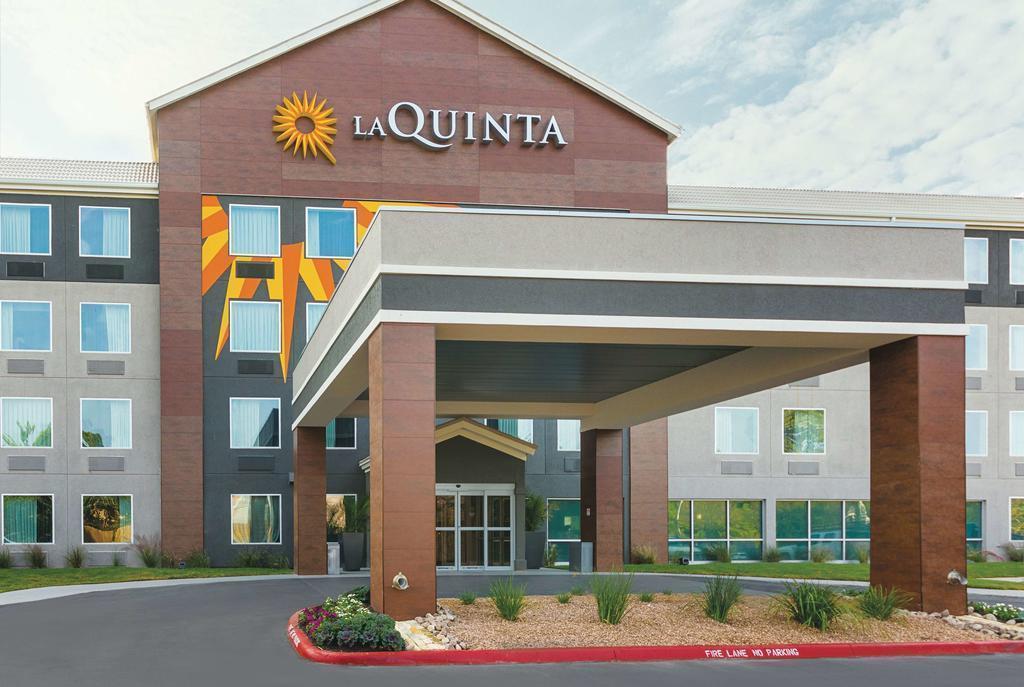 La Quinta Inn & Suites By Wyndham - Red Oak Tx Ih-35E Екстер'єр фото
